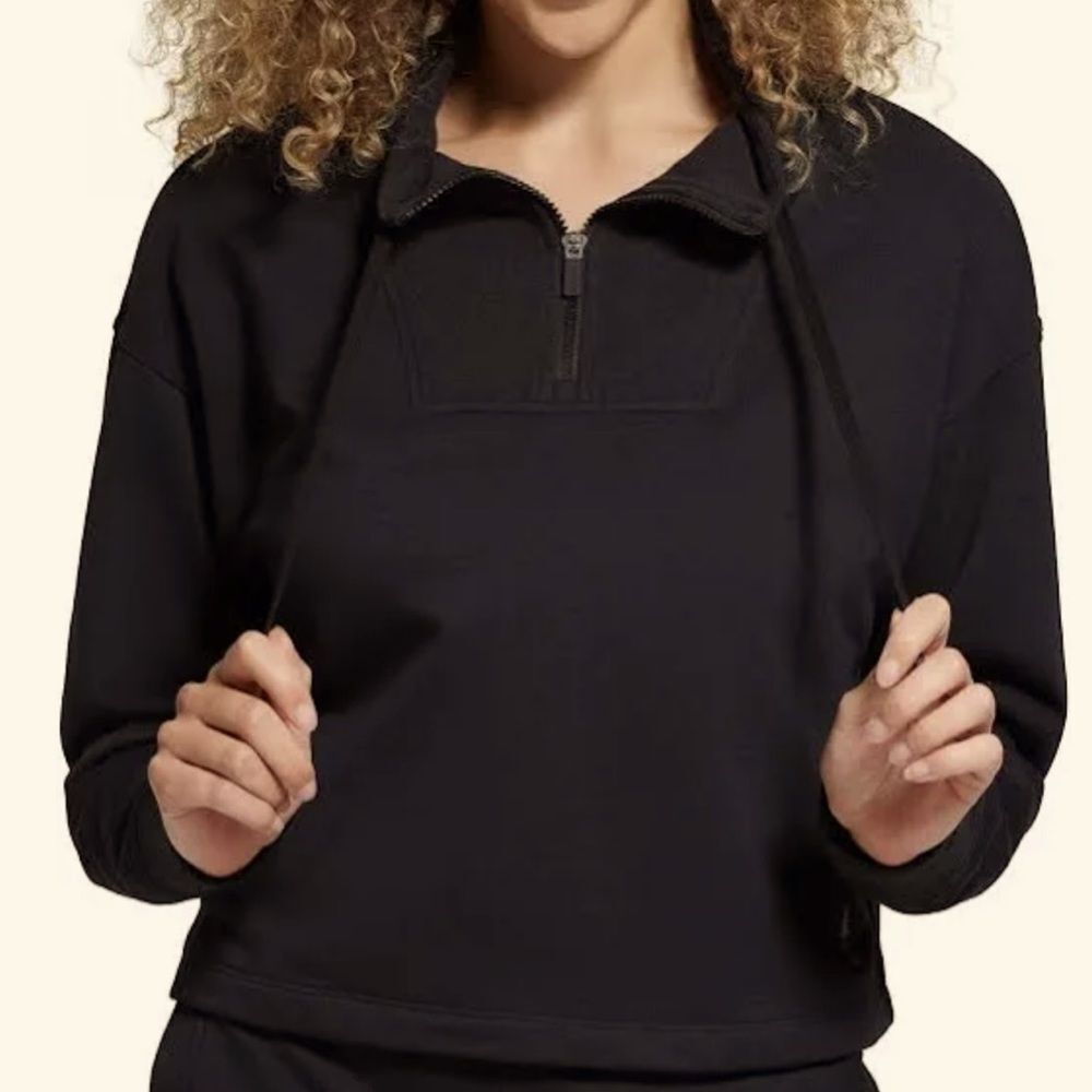 NWT-BASS OUTDOORS ZIP PULLOVER SWEATSHIRT